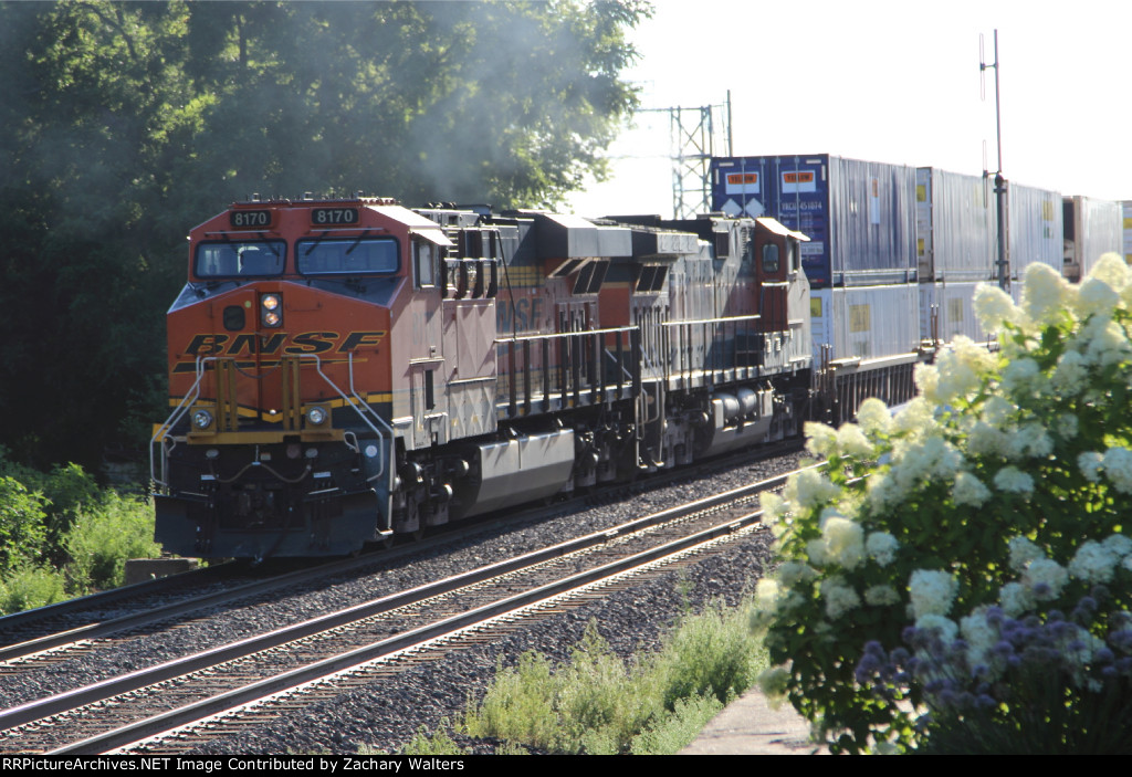 BNSF 8170